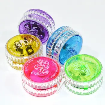 Забавни цветни подарък луминесцентна led играчка Yoyo, светеща за развитието на очите и ръцете, класическа играчка