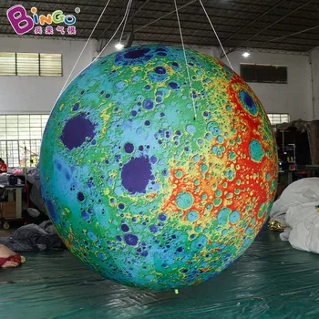 Надуваема модел на Луната, окачен топката на няколко диаметри с led подсветка за украса на сцената, играчки